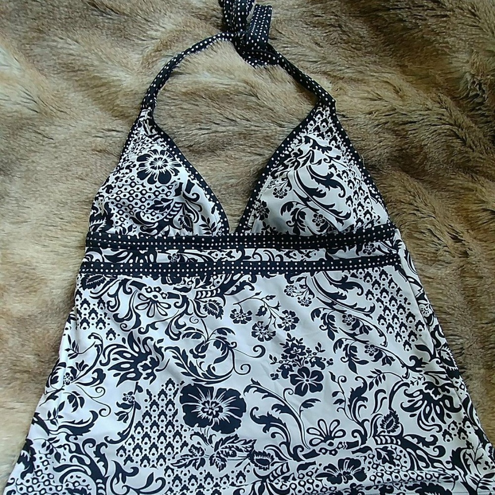 Great condition swimsuit top